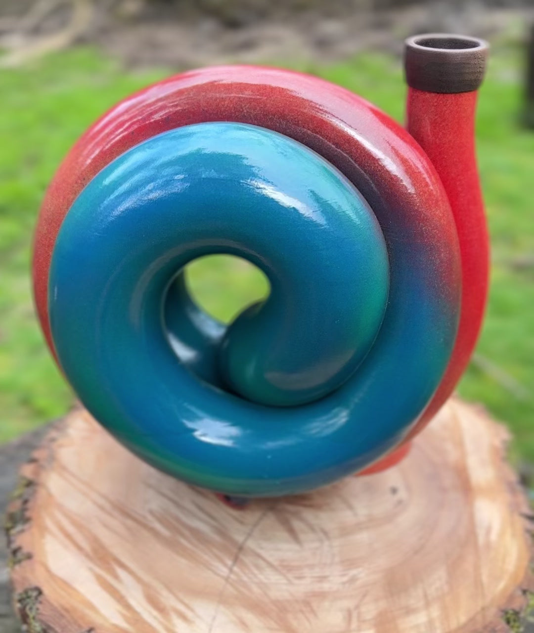 Super Spiral Compact Didgeridoo - D - Ready to Ship